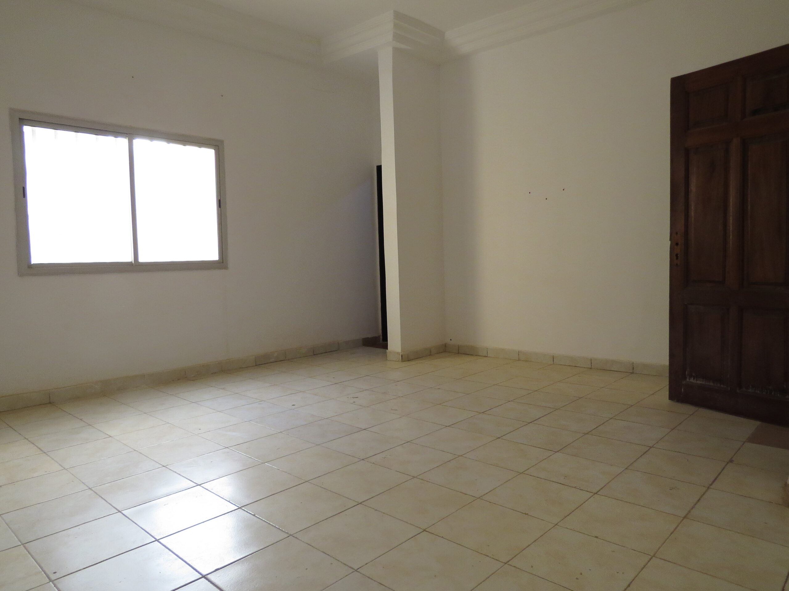 Duplex à louer à Mamelles, cité des Magistrats (52)